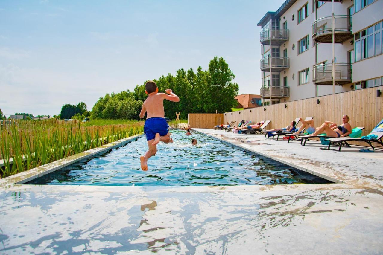 West Bay Aparthotel Middelkerke Bagian luar foto